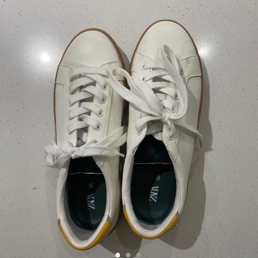 zara sneakers
